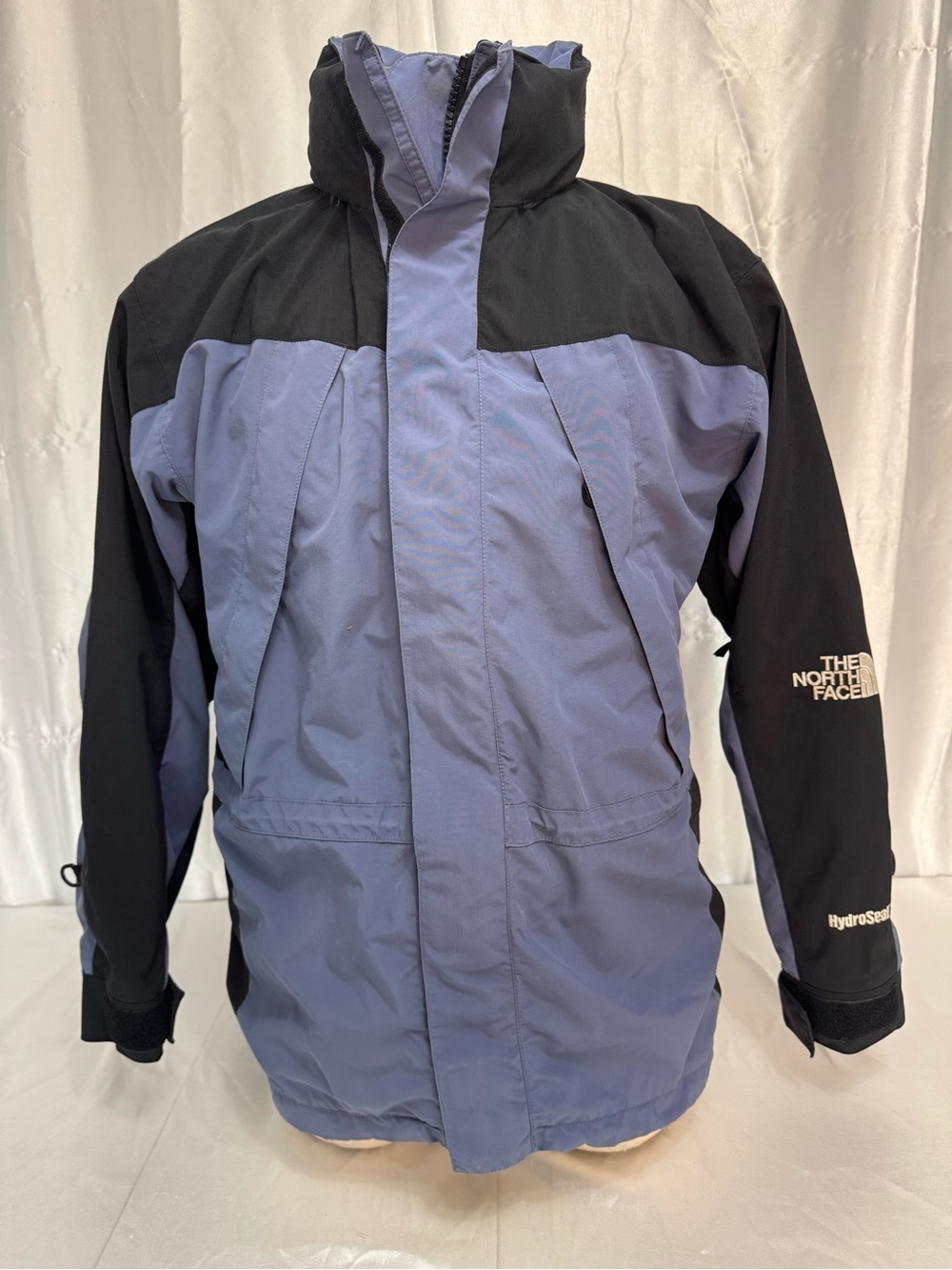 The North Face Vintage HydroSeal Waterproof Mountain Rain Snow Jacket